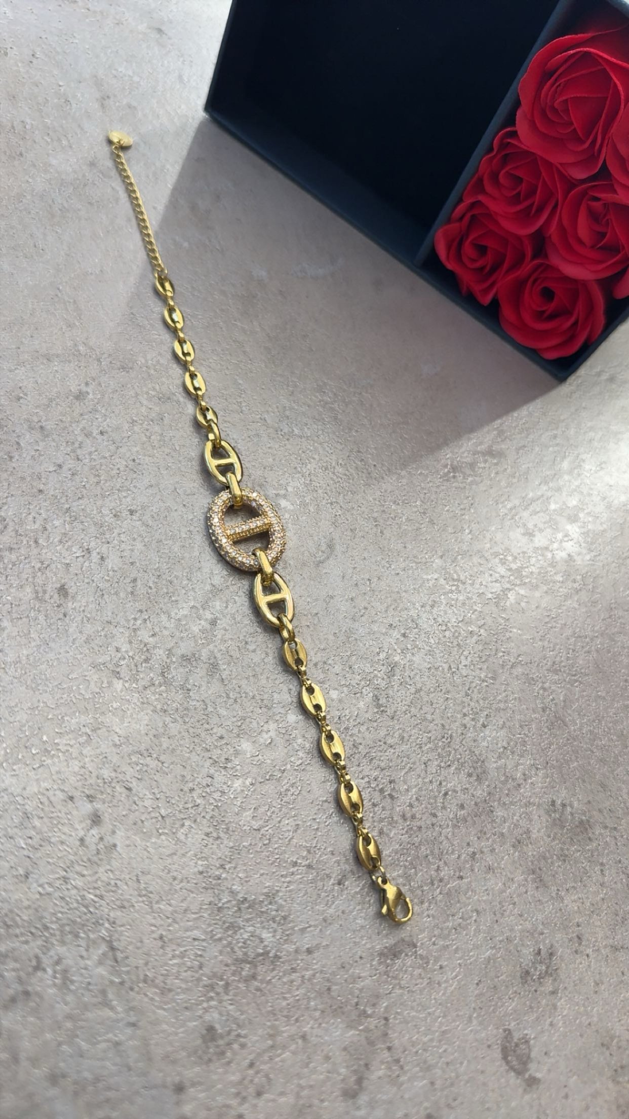 Bracelet chaîne chic en acier inoxydable avec maillon strassé